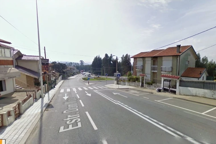 Terreno para Venda em Fânzeres e São Pedro da Cova Foto 4