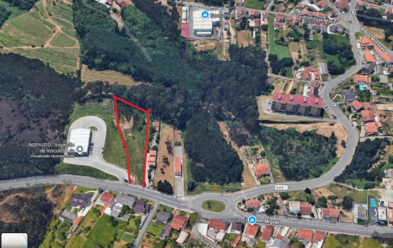 Terreno para Venda em Fânzeres e São Pedro da Cova Foto 2