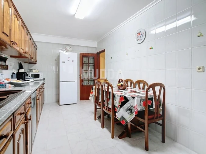 Apartamento T2 para Venda em Valpaços e Sanfins Foto 17