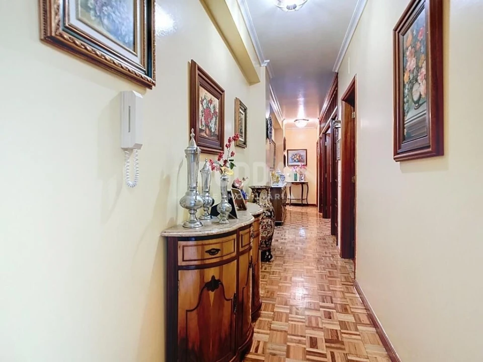 Apartamento T2 para Venda em Valpaços e Sanfins Foto 4