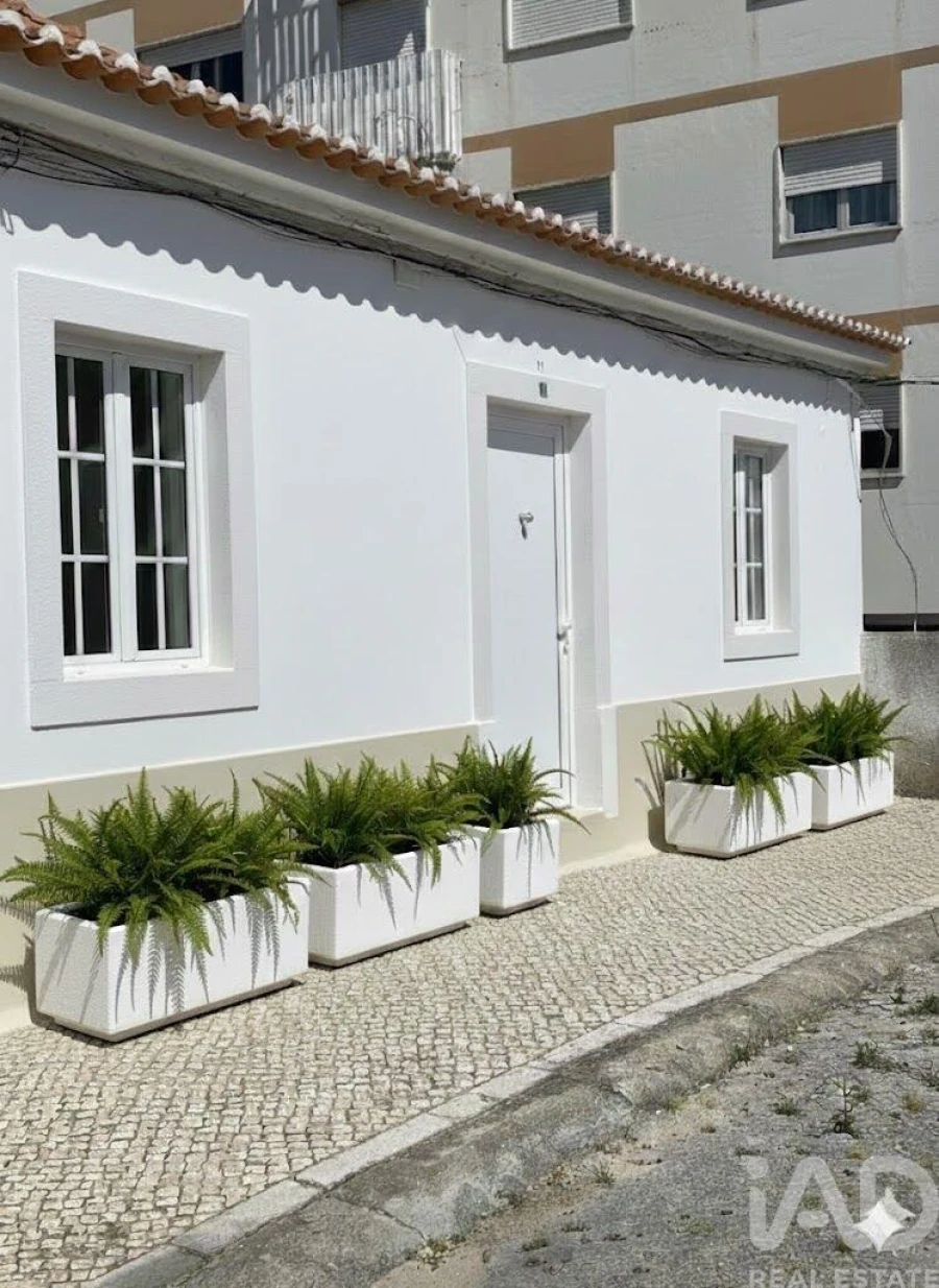 Moradia T2 para Venda em Agualva e Mira-Sintra Foto 24