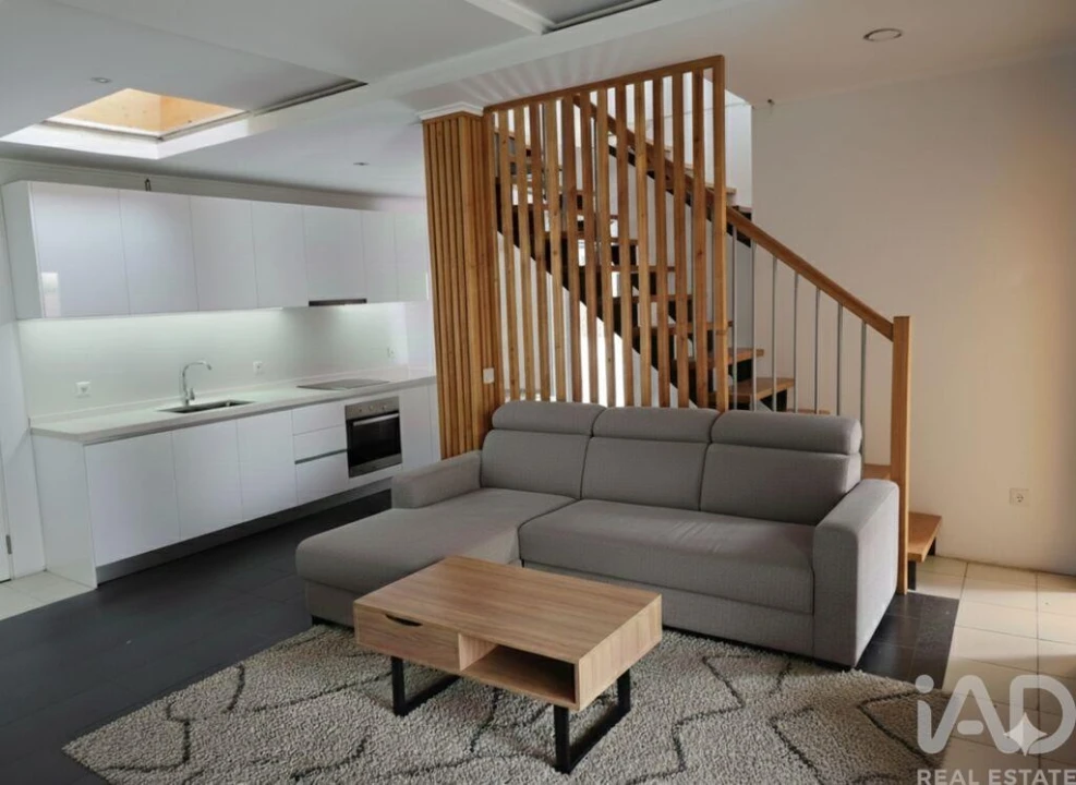 Moradia T2 para Venda em Agualva e Mira-Sintra Foto 15