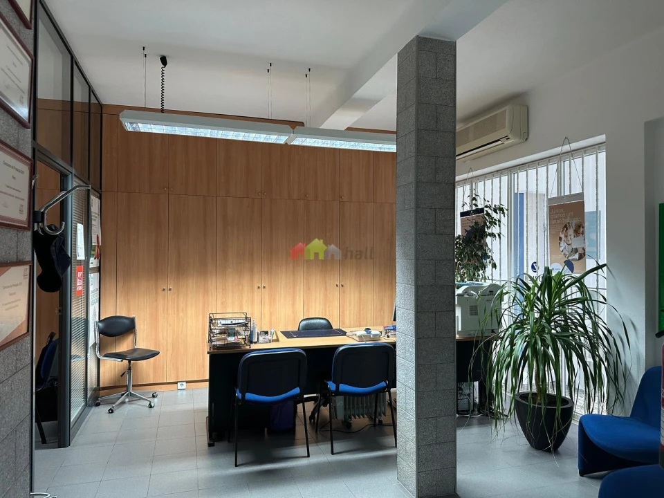 Escritório para Arrendamento em Bacelo e Senhora da Saúde Foto 6