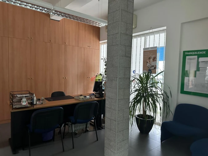 Escritório para Arrendamento em Bacelo e Senhora da Saúde Foto 10