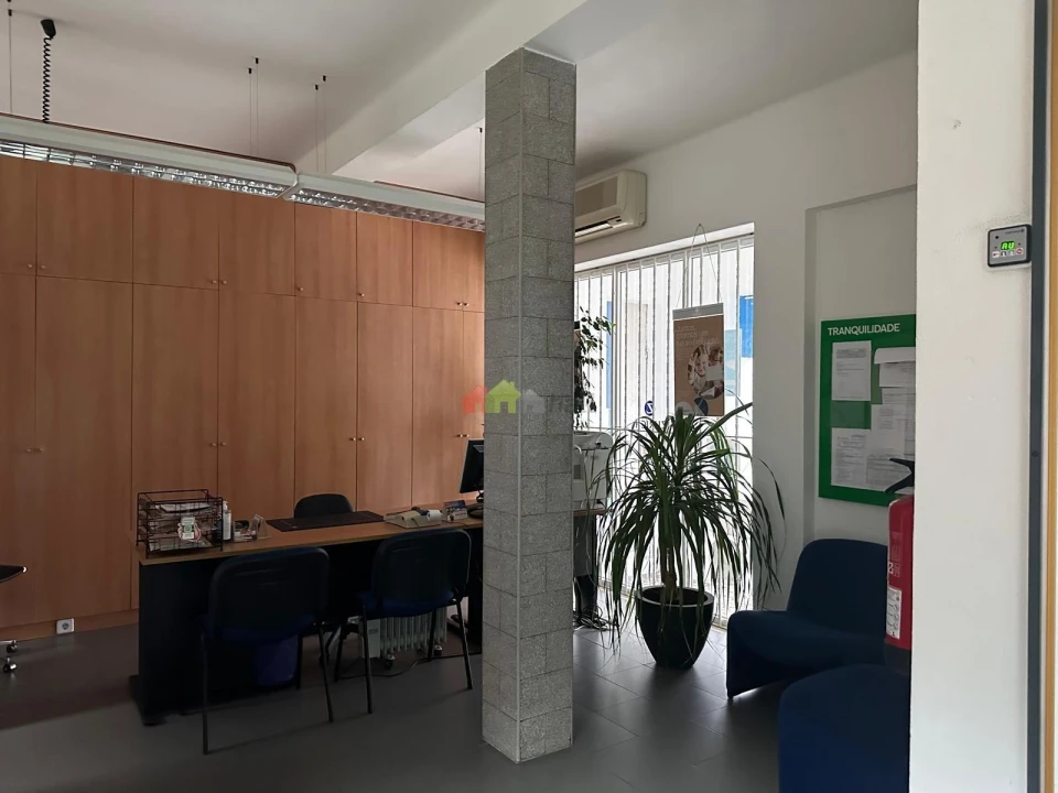 Escritório para Arrendamento em Bacelo e Senhora da Saúde Foto 13
