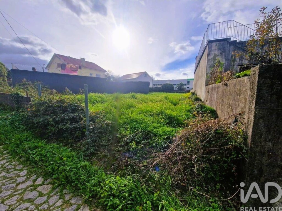 Terreno para Venda em Santa Marta de Portuzelo Foto 2