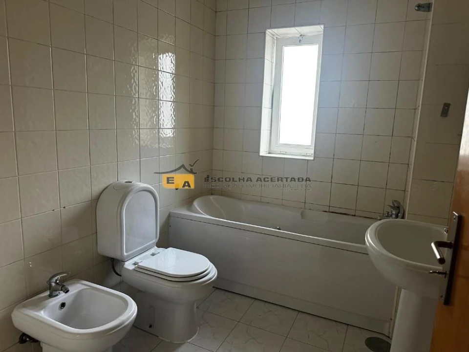 Apartamento T2 para Venda em Ermesinde Foto 12