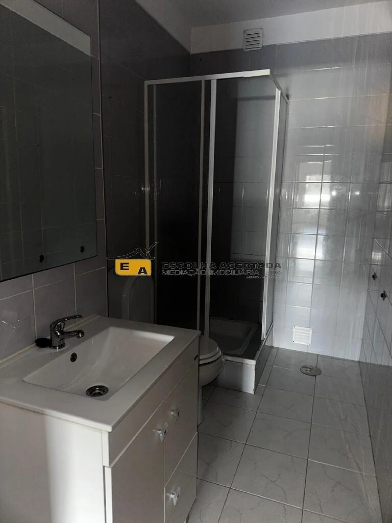 Apartamento T2 para Venda em Ermesinde Foto 11