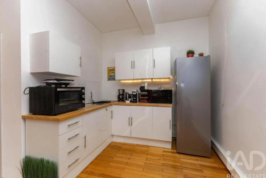 Prédio para Venda em Moreira Foto 10