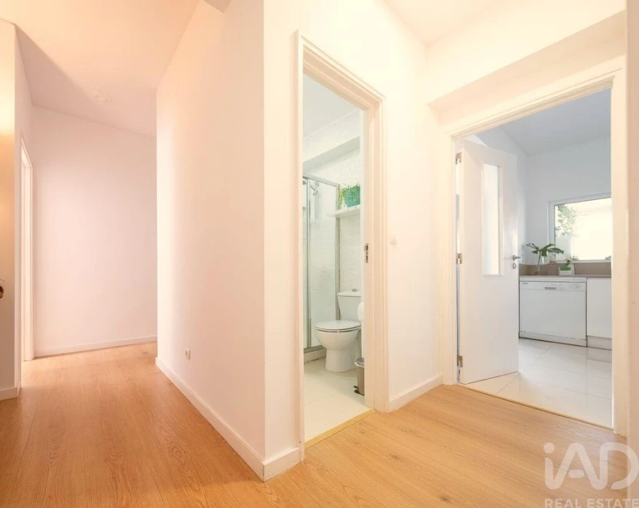 Apartamento T2 para Venda em Cascais e Estoril Foto 8