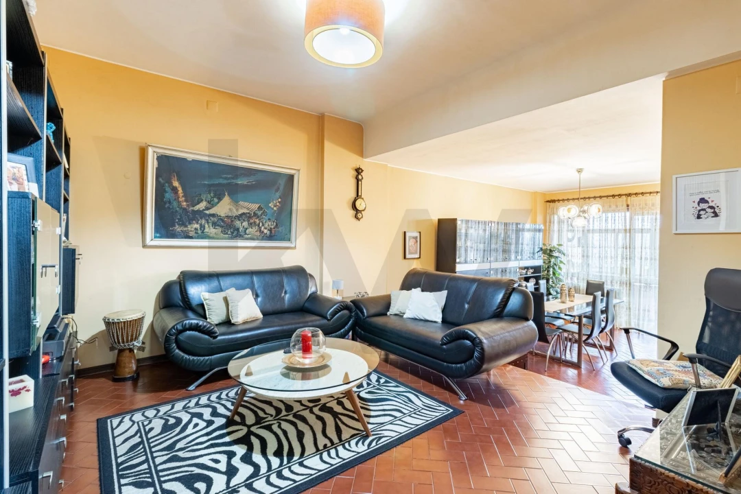 Apartamento T3 para Venda em Mafamude e Vilar do Paraíso Foto 5