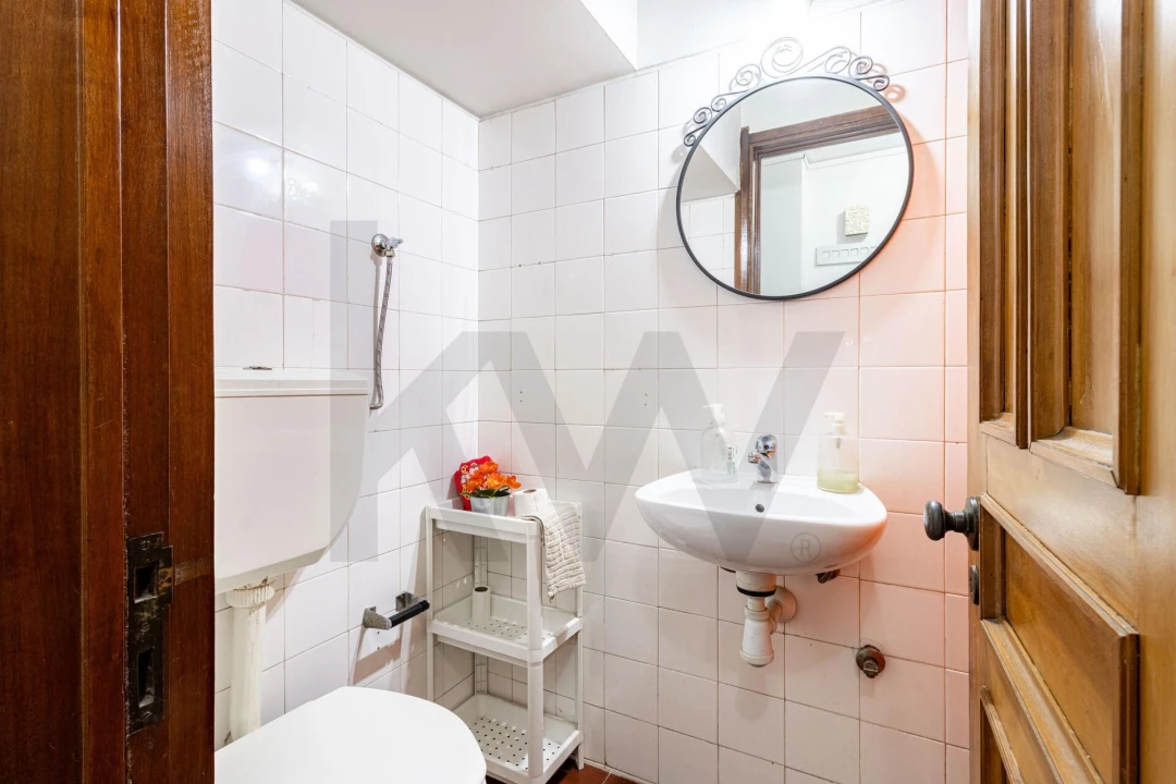 Apartamento T3 para Venda em Mafamude e Vilar do Paraíso Foto 13