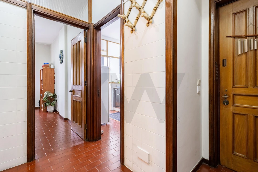 Apartamento T3 para Venda em Mafamude e Vilar do Paraíso Foto 14