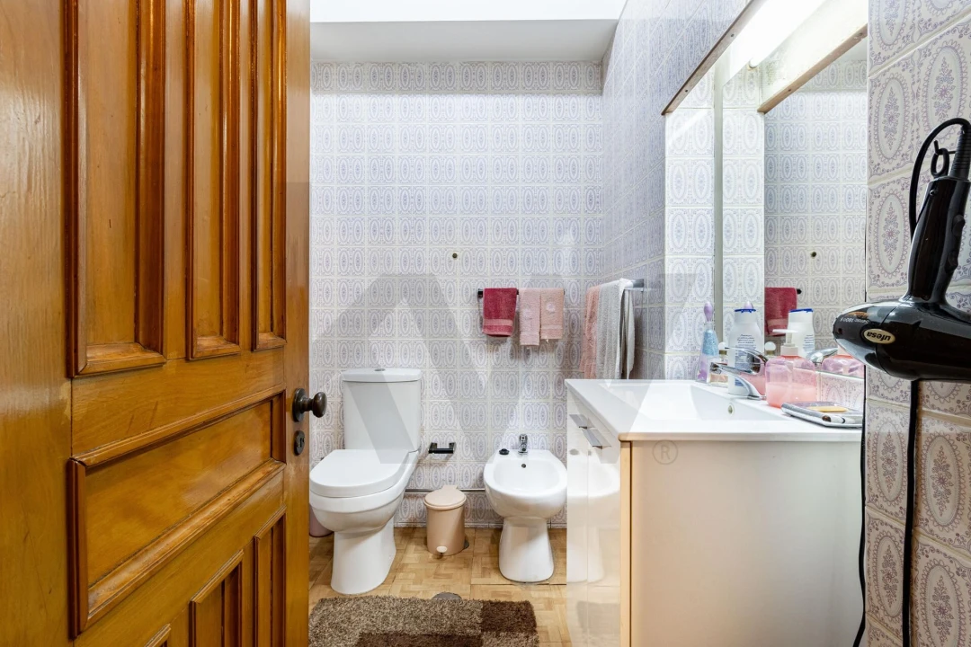 Apartamento T3 para Venda em Mafamude e Vilar do Paraíso Foto 31