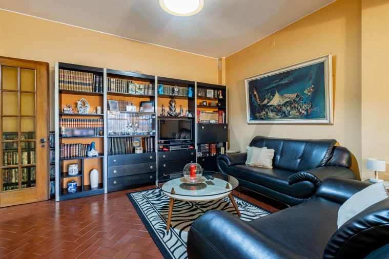 Apartamento T3 para Venda em Mafamude e Vilar do Paraíso Foto 8
