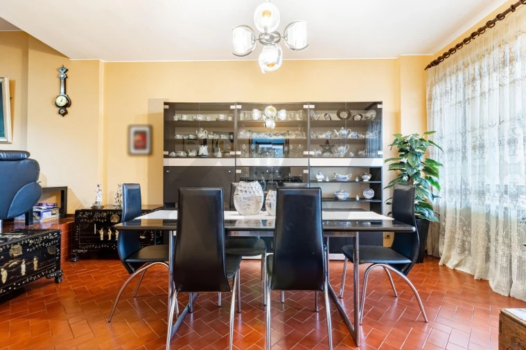 Apartamento T3 para Venda em Mafamude e Vilar do Paraíso Foto 7