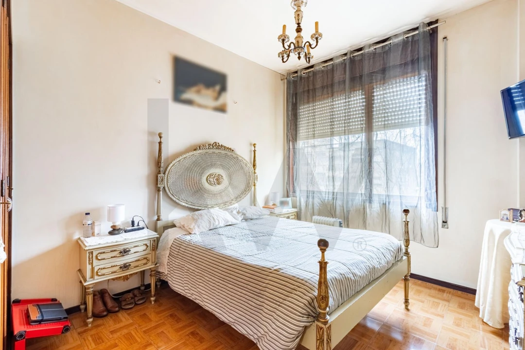 Apartamento T3 para Venda em Mafamude e Vilar do Paraíso Foto 28