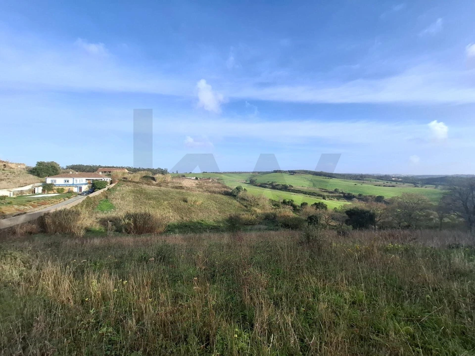 Terreno para Venda em Santo Isidoro Foto 1