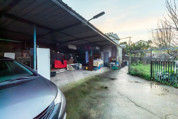 Moradia T4 para Venda em Canelas Foto 11