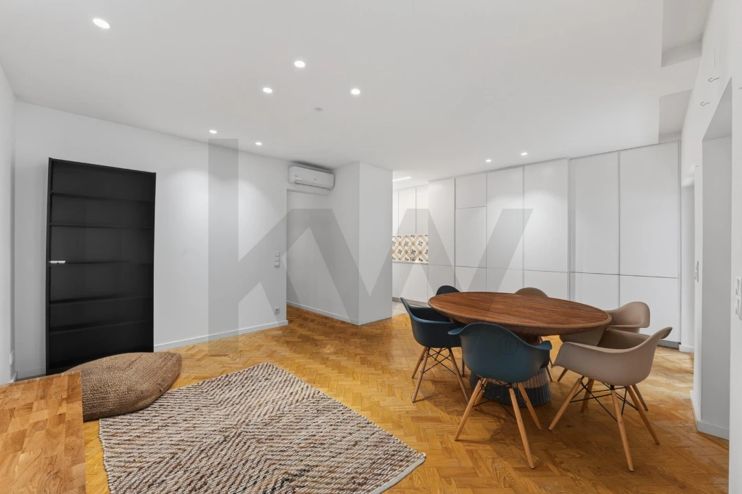 Apartamento T2 para Venda em Santo António Foto 2