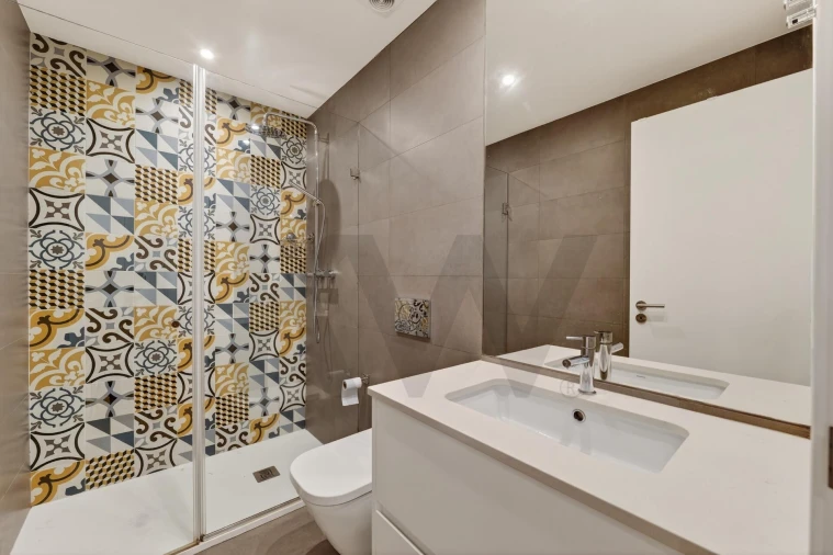 Apartamento T2 para Venda em Santo António Foto 14