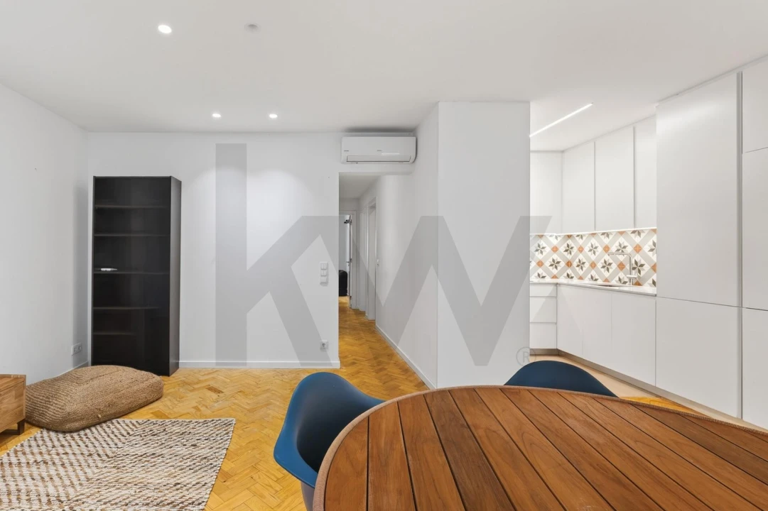 Apartamento T2 para Venda em Santo António Foto 4