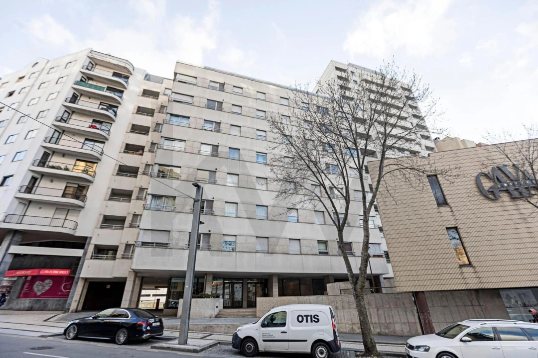 Apartamento T2 para Arrendamento em Mafamude e Vilar do Paraíso Foto 1