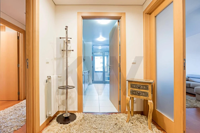 Apartamento T2 para Arrendamento em Mafamude e Vilar do Paraíso Foto 5