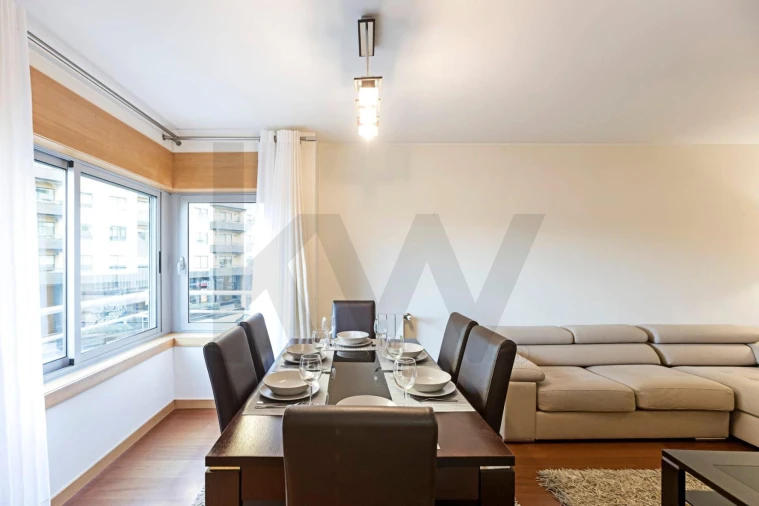 Apartamento T2 para Arrendamento em Mafamude e Vilar do Paraíso Foto 4