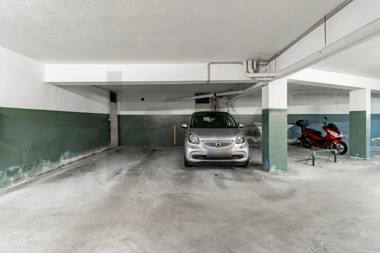 Apartamento T1 para Venda em Arcozelo Foto 13