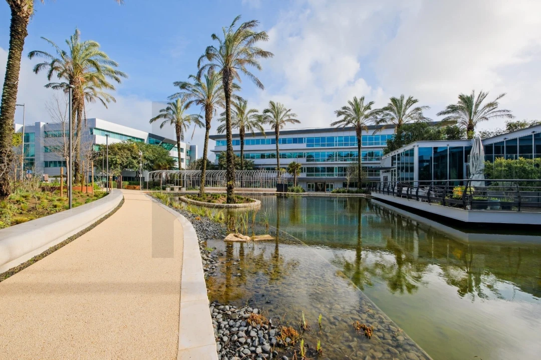 Apartamento T1 para Venda em Porto Salvo Foto 27