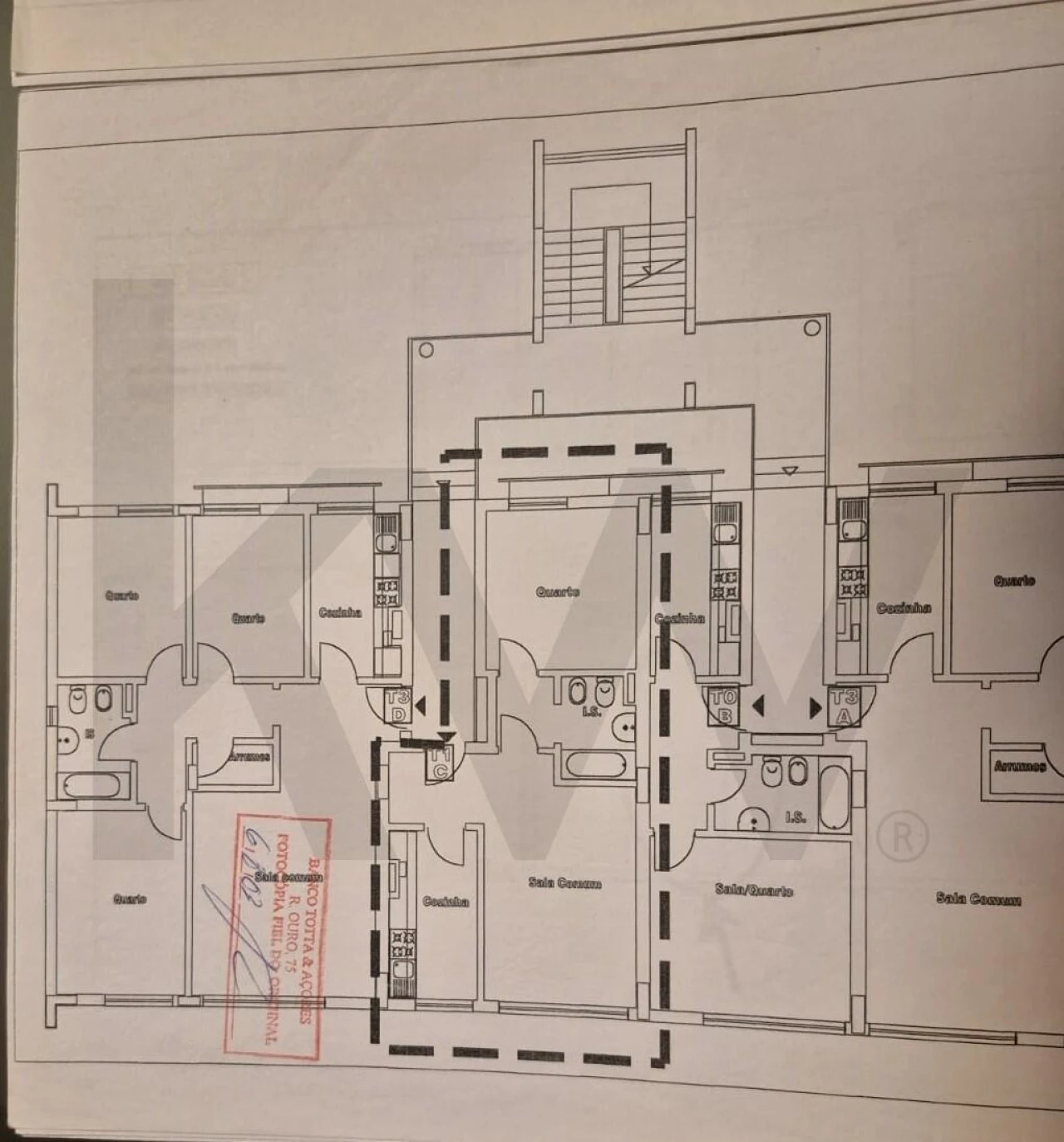 Apartamento T1 para Venda em Porto Salvo Foto 29