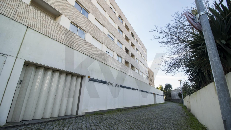 Apartamento T2 para Arrendamento em Moreira Foto 24