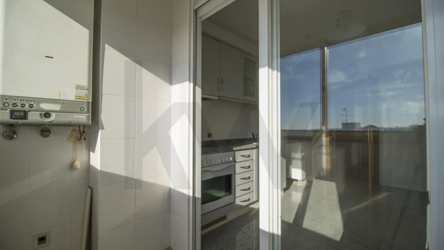 Apartamento T2 para Arrendamento em Moreira Foto 7