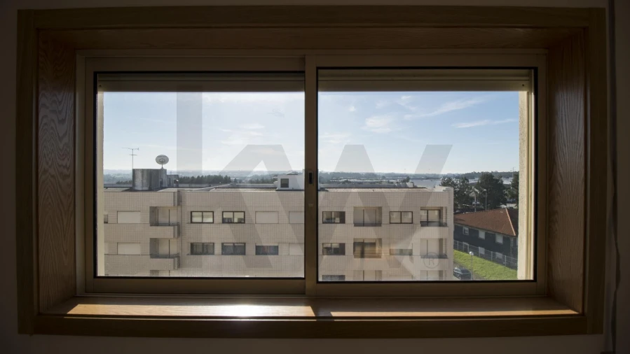 Apartamento T2 para Arrendamento em Moreira Foto 16