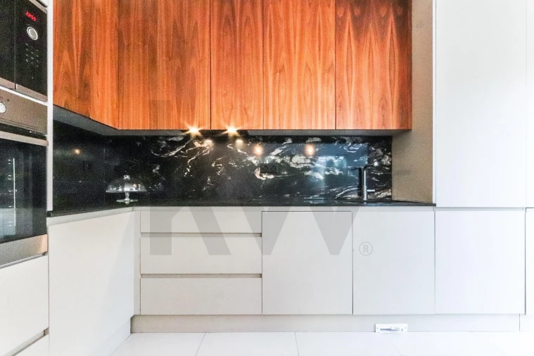 Moradia T4 para Arrendamento em Charneca de Caparica e Sobreda Foto 22