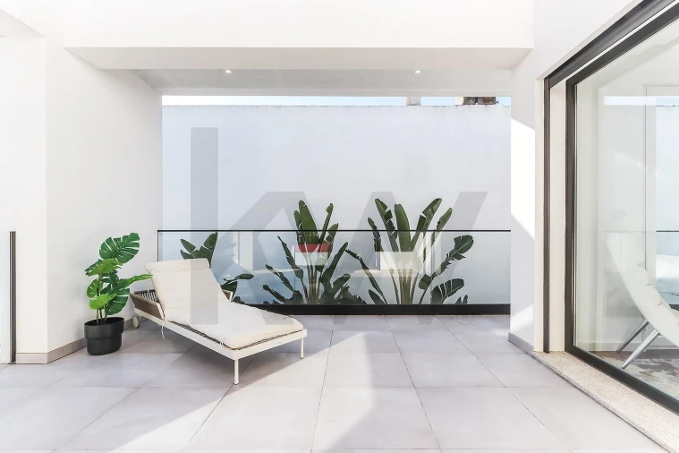 Moradia T4 para Arrendamento em Charneca de Caparica e Sobreda Foto 49