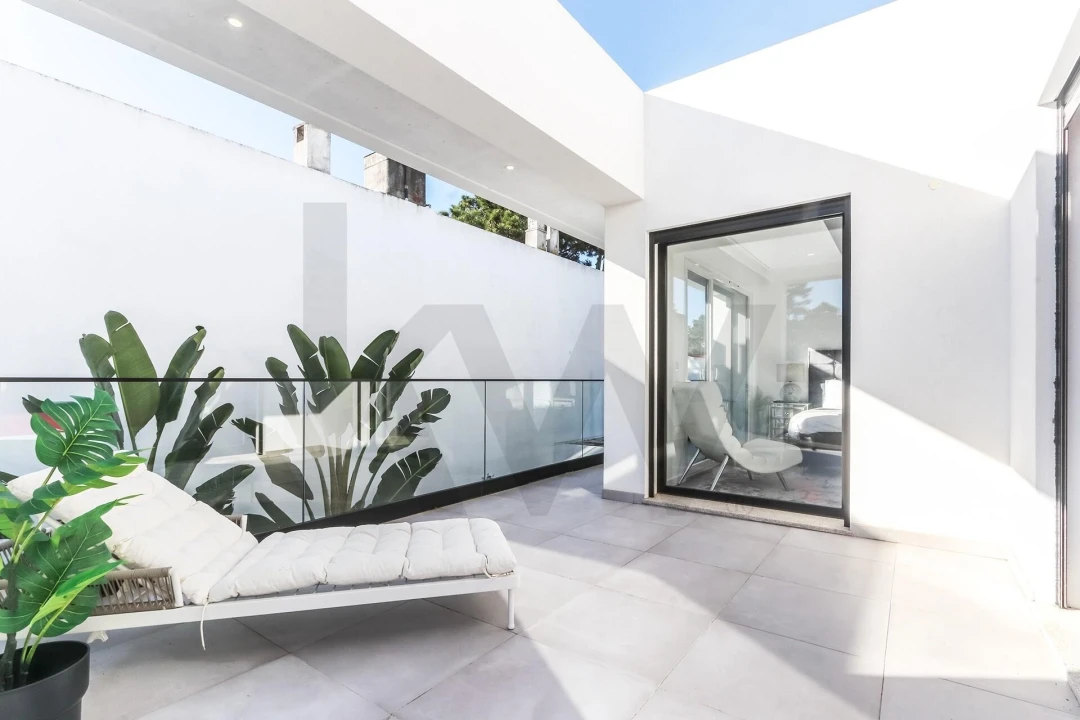 Moradia T4 para Arrendamento em Charneca de Caparica e Sobreda Foto 52