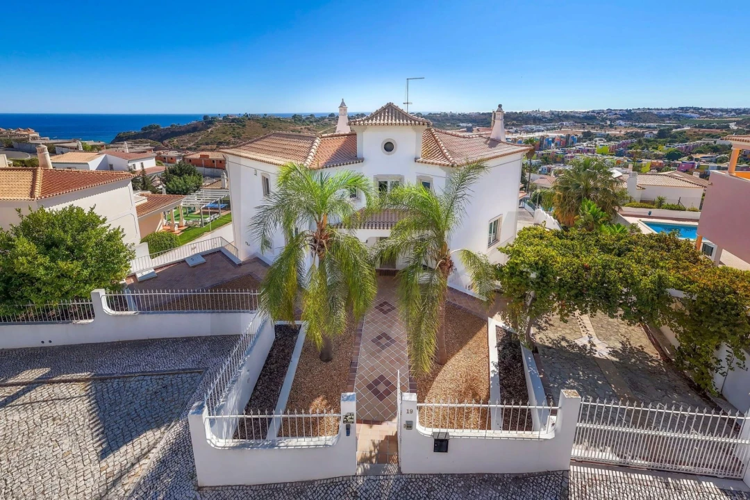 Moradia T4 para Venda em Albufeira e Olhos de Água Foto 72
