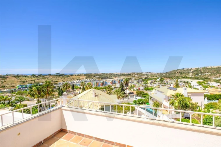 Moradia T4 para Venda em Albufeira e Olhos de Água Foto 39