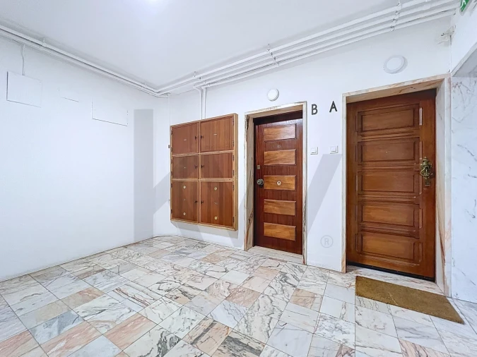 Apartamento T3 para Arrendamento em Benfica Foto 7