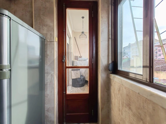 Apartamento T2 para Venda em Odivelas Foto 5