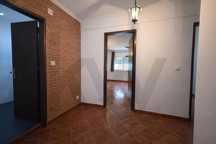 Apartamento T2 para Venda em Alcabideche Foto 4