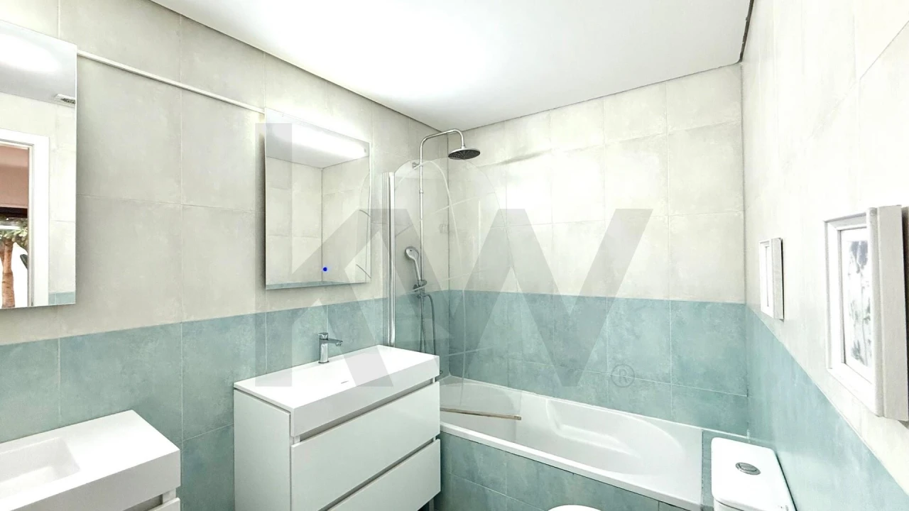 Apartamento T2 para Arrendamento em Alcabideche Foto 10