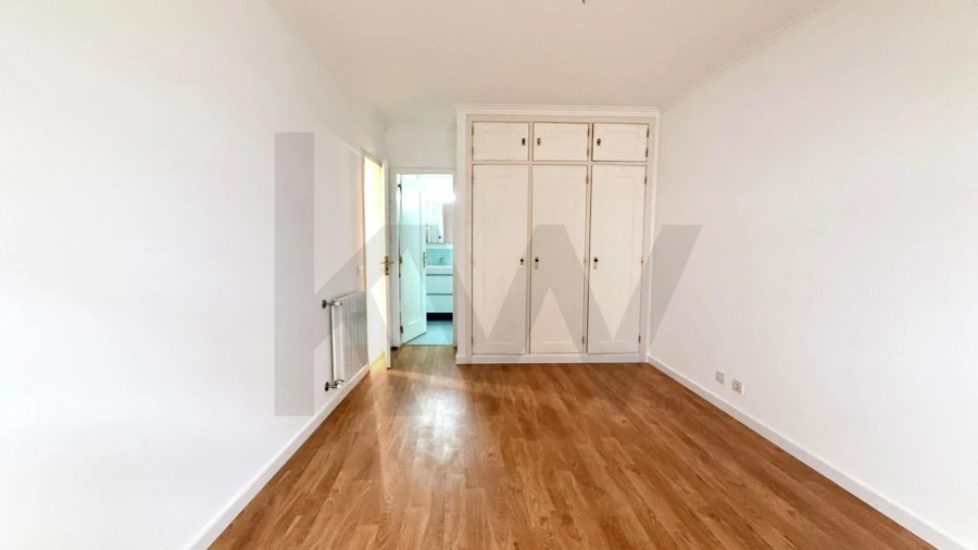Apartamento T2 para Arrendamento em Alcabideche Foto 13
