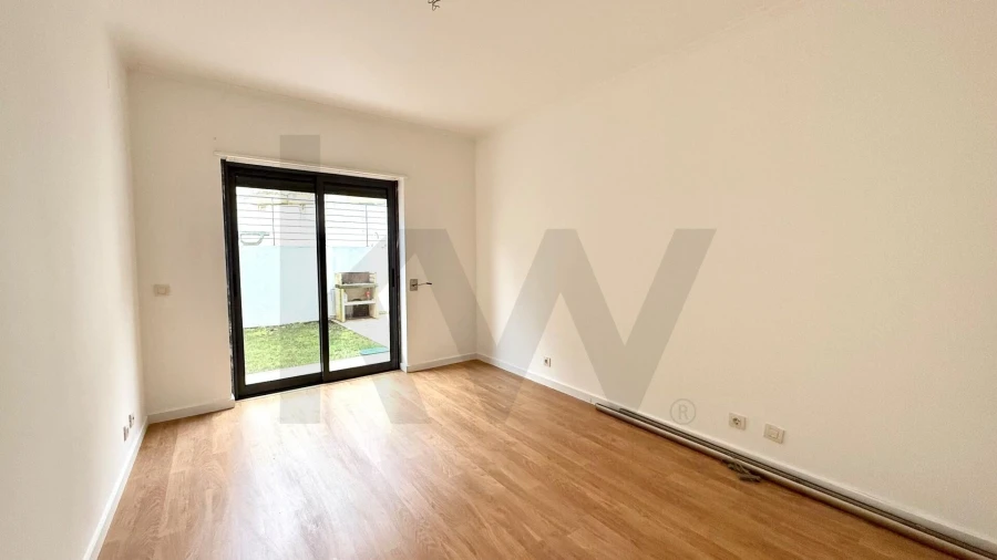 Apartamento T2 para Arrendamento em Alcabideche Foto 12