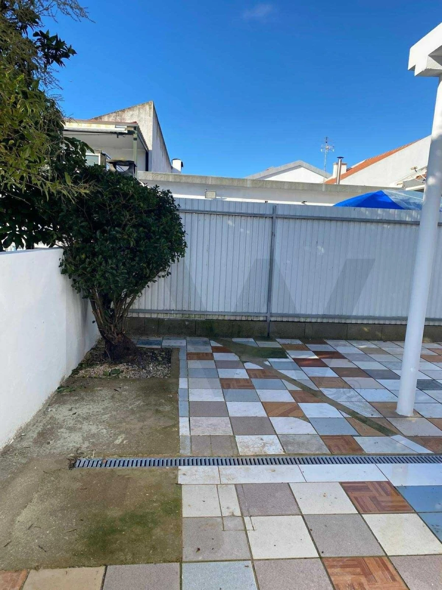 Moradia T4 para Venda em Quinta do Anjo Foto 10