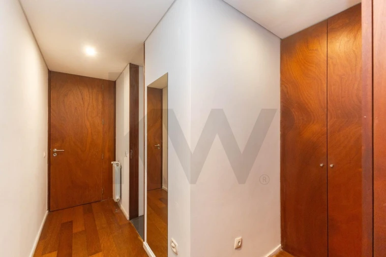 Apartamento T1 para Venda em Cidade da Maia Foto 25