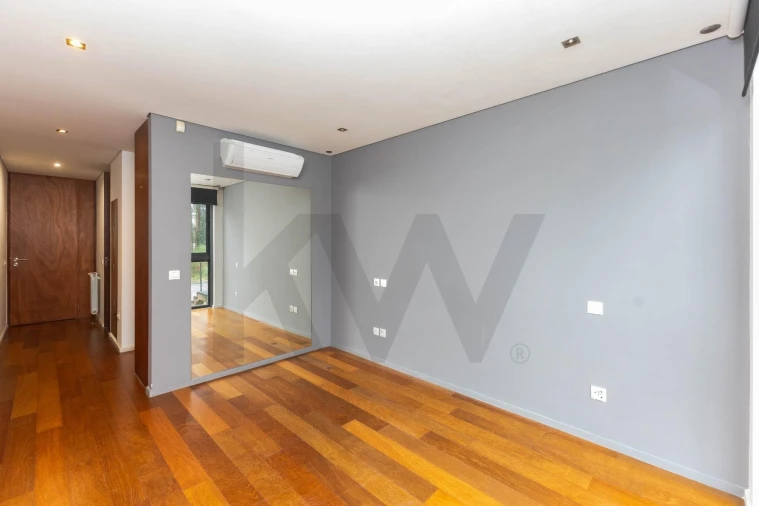 Apartamento T1 para Venda em Cidade da Maia Foto 28