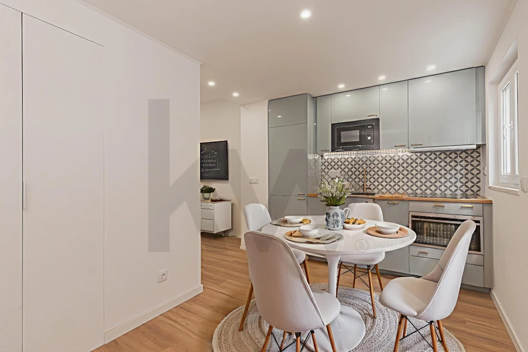 Apartamento T1 para Venda em Campo de Ourique Foto 1